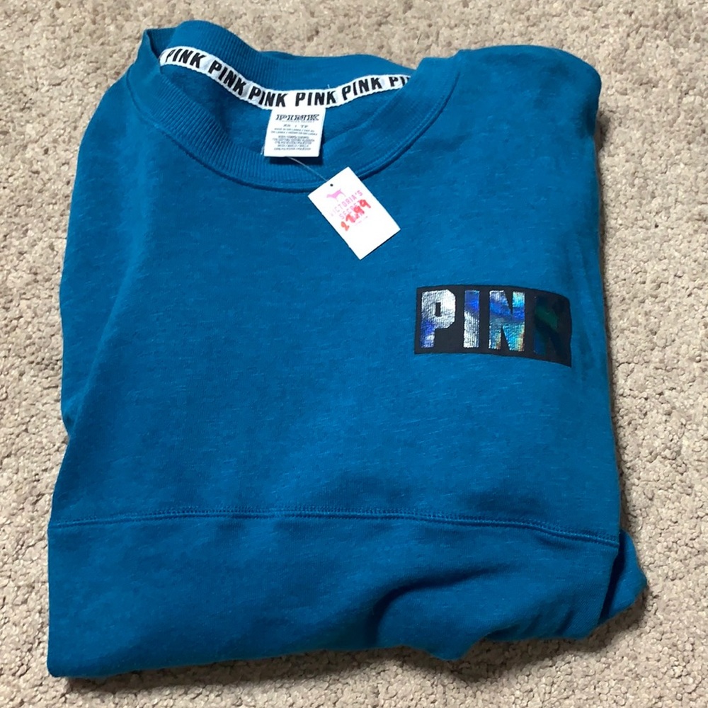 Women’s Pink sweatshirt